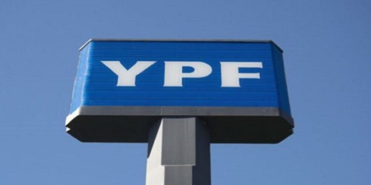 YPF invierte en Mendoza para producir naftas más sustentables