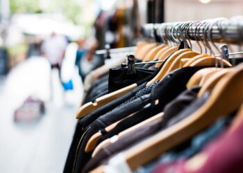 2022: Se está comprando más ropa que en marzo del 2021