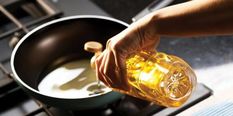 Lanzan campaña para reciclar el aceite de cocina y convertirlo en biodiésel