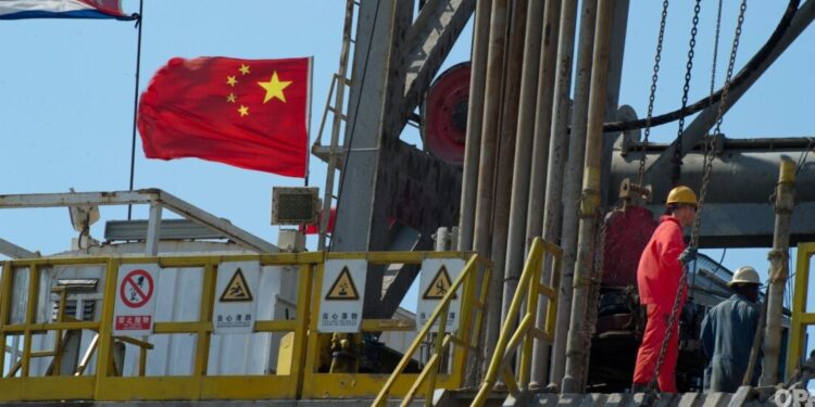 China firmó un acuerdo para explotar hidrocarburos en Argelia