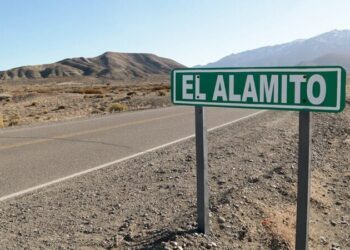 Comenzó a construirse el primer parque solar en Neuquén