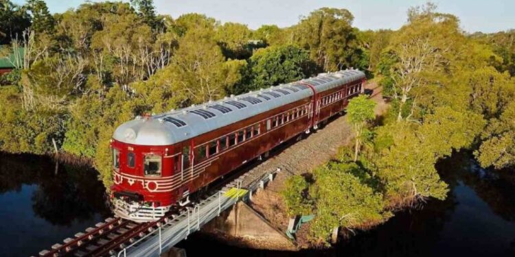 Primer tren a energía solar de Argentina