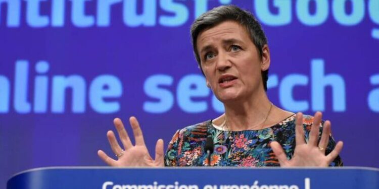 La Unión Europa enfrenta a los monopolios de Facebook, Google y Apple