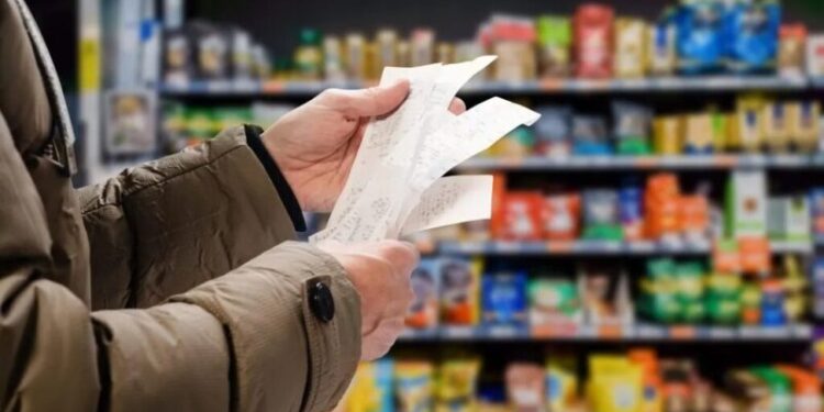 La cifra que determina la línea de pobreza aumenta más que la inflación