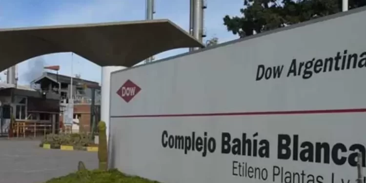 Piden que Dow le venda materia prima sin intermediarios a empresas bahienses