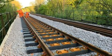 Trenes Argentinos: durmientes de plástico reciclado