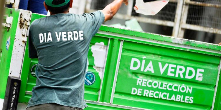 Programa de reciclaje de residuos Día Verde