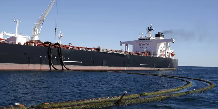 Puerto Rosales: casi un millón y medio de barriles de crudo exportados a los Estados Unidos