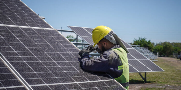 Se inauguró el parque solar de Escobar con una inversión de $150 millones de Ambiente