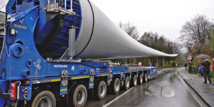 Llegaron a Bahía los equipos para ampliar el parque eólico Pampa Energía III