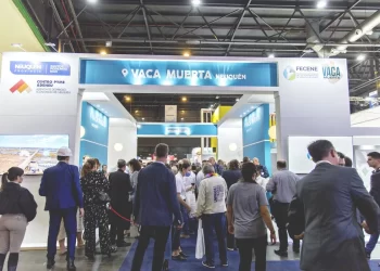 Pymes neuquinas dijeron presente en la AOG Patagonia 2022