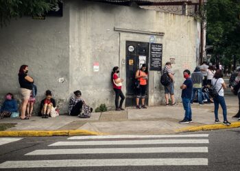 El desempleo en Argentina baja al 8,2 % en el tercer trimestre de 2021