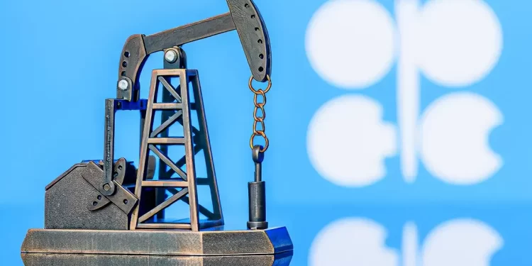 La OPEP+ recorta su producción y salta el precio del petróleo