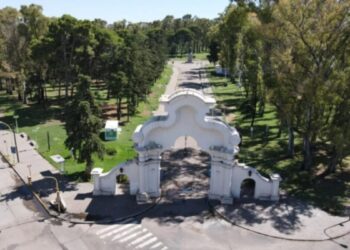 Locales gastronómicos bahienses no estarán listos para inaugurarse durante la Fiesta de la Primavera