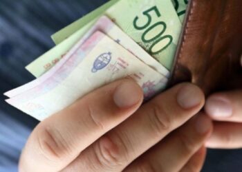 Neuquén lidera el crecimiento del salario privado, que creció en 19 provincias