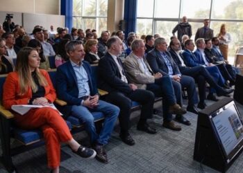 Puerto, UIBB y UTN organizaron una jornada sobre desafíos logísticos