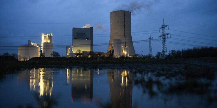 Alemania planea gravar la renta inesperada de las empresas energéticas