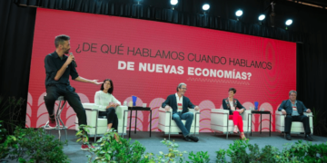 Día B el evento reunió a referentes de las nuevas economías y actores claves para el país