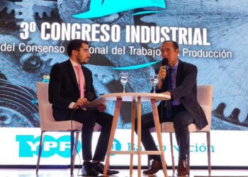 Gutiérrez pidió por obras para exportar el gas de Vaca Muerta
