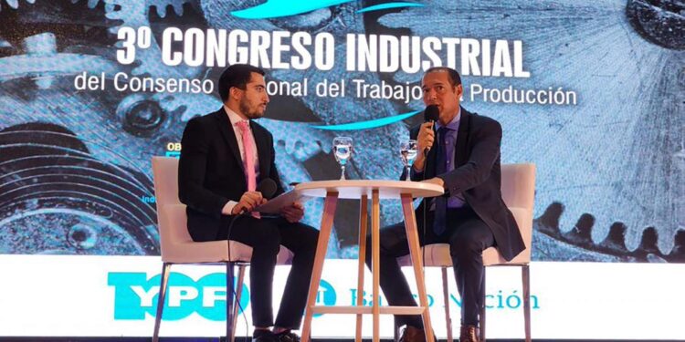 Gutiérrez pidió por obras para exportar el gas de Vaca Muerta
