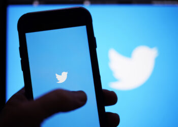 Por culpa de las renuncias, Twitter cierra oficinas en Bélgica