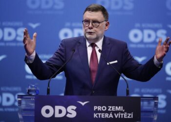 República Checa gravará el 60% de las rentas extraordinarias de bancos y energéticas