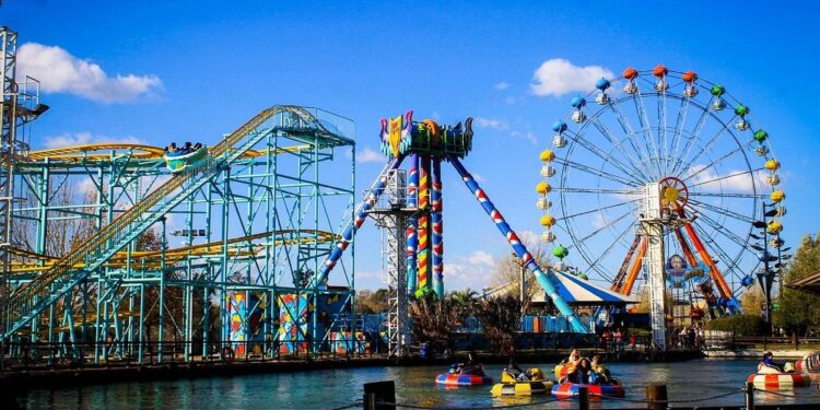 Turismo y empleo la industria de parques de atracciones ya recuperó el nivel de actividad previo a la pandemia