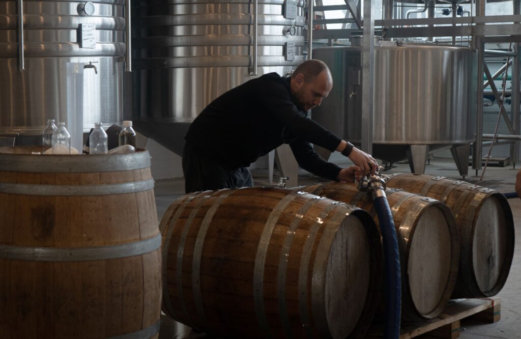 Valentín Souto productor de whisky pampeano