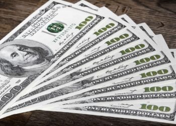¿A cuánto cerró el dólar hoy viernes 25 de abril?