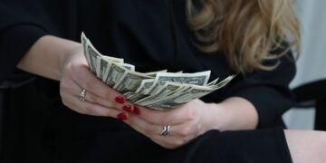 ¿A cuánto cerró el dólar?